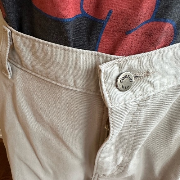 Vintage Riveted by Lee Khakis - Picture 3 of 6